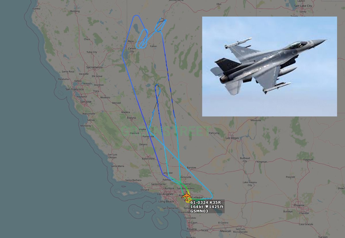 MiddleOfMayhem's tweet image. 🚨BREAKING: Two F-16s were scrambled early this morning to intercept a "glowing and dimming" UFO in northern California.

Per @AircraftSpots