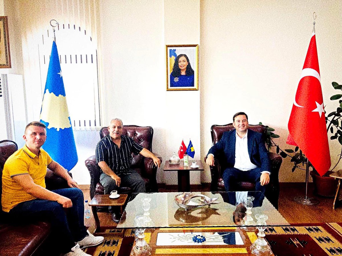 Kosova Cumhuriyeti'nin Bağımsızlık Günü Kutlu Olsun... 

 #KOSOVA