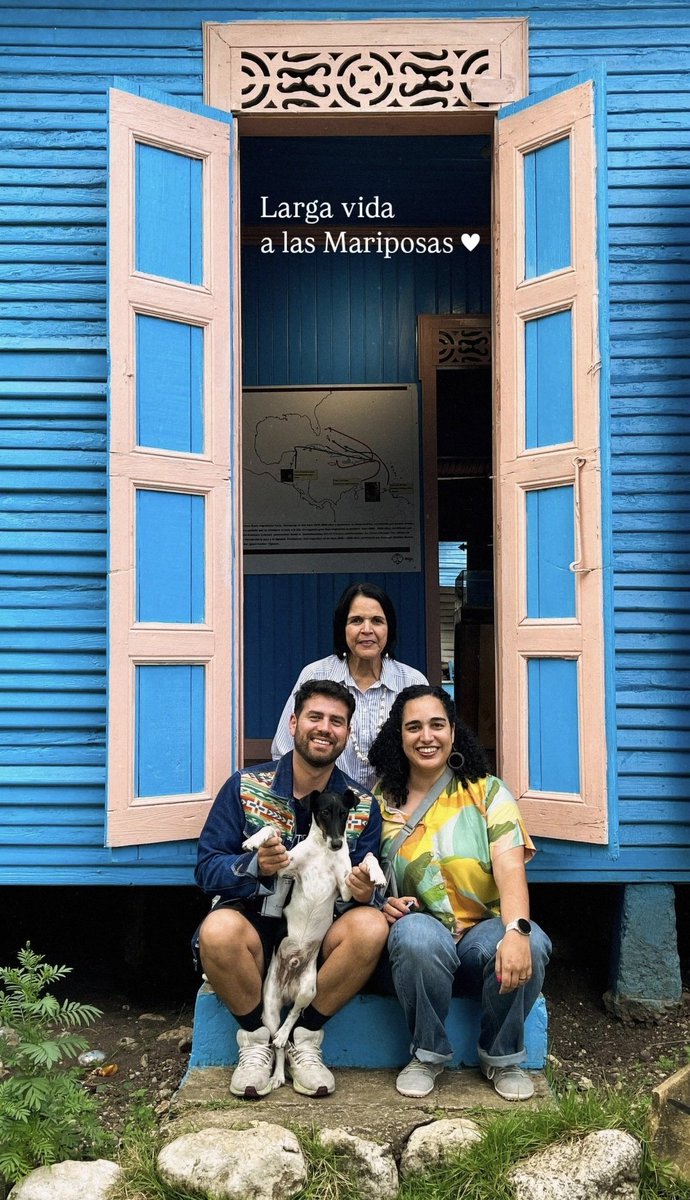 minoutavarezm's tweet photo. Gracias @diego_ibanezc por tan honorable y agradable visita 🇩🇴🇨🇱🦋 ¡Bienvenido a la República Dominicana! https://t.co/wGjO9ip7po