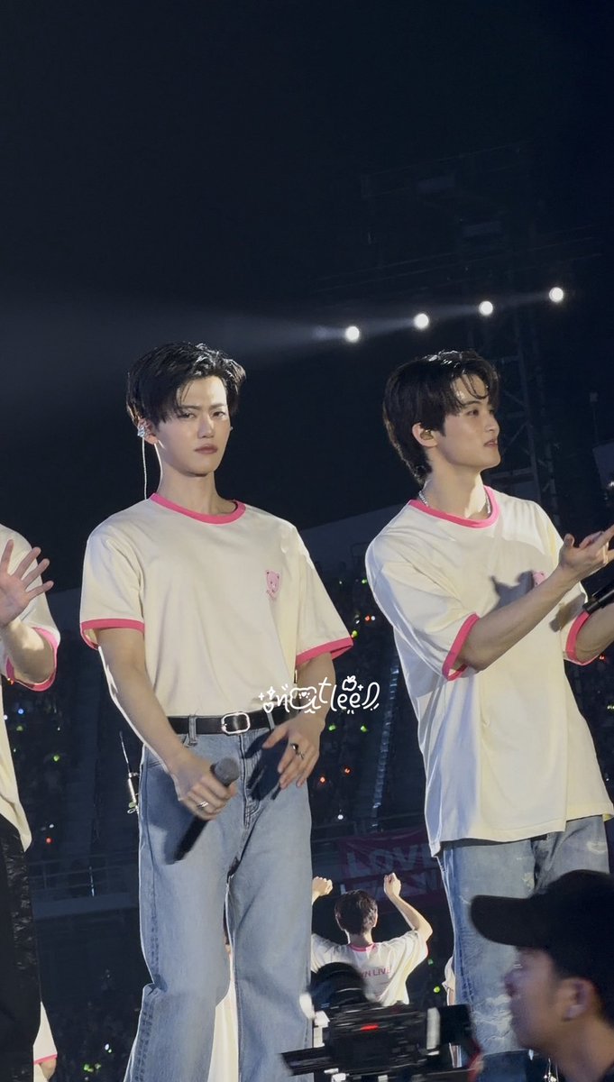 รุ่นนี้ความสามารถพิเศษ ก็คือ งอนเอง หายเอง ไม่ต้องมาง้อ (ต้องมา)