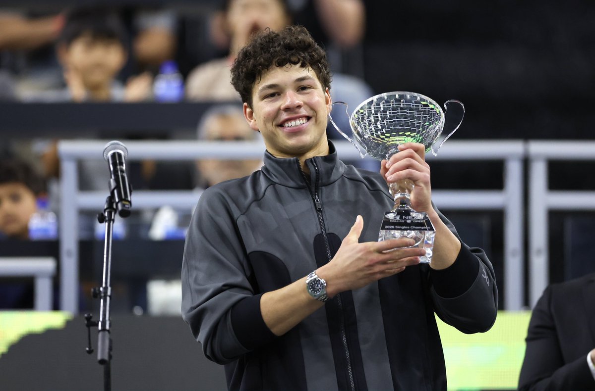BlackSpinGlobal's tweet photo. #DALOpen Champion | Ben Shelton came back from a set down to see off top-seeded compatriot Taylor Fritz 3-6, 6-3, 7-5 in a thrilling Dallas final.
The 23-year-old American, who saved three match points en route to victory, is now a four-time winner on the ATP Tour.
📸 | Getty https://t.co/8OUy48g7Pb