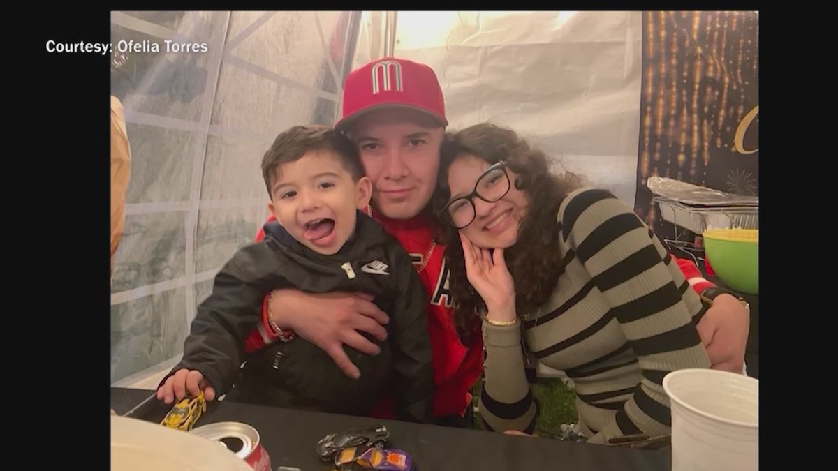 A Chicago family is heartbroken after 16-year-old Ofelia Torres tragically lost her battle with a rare form of cancer. She spent her final days fighting for her dad's release from ICE custody after he was arrested during Operation Midway Blitz.

MORE: tinyurl.com/4zb8kwws