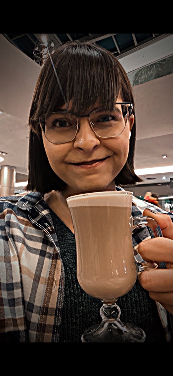 Giulia Bandeira tweet media