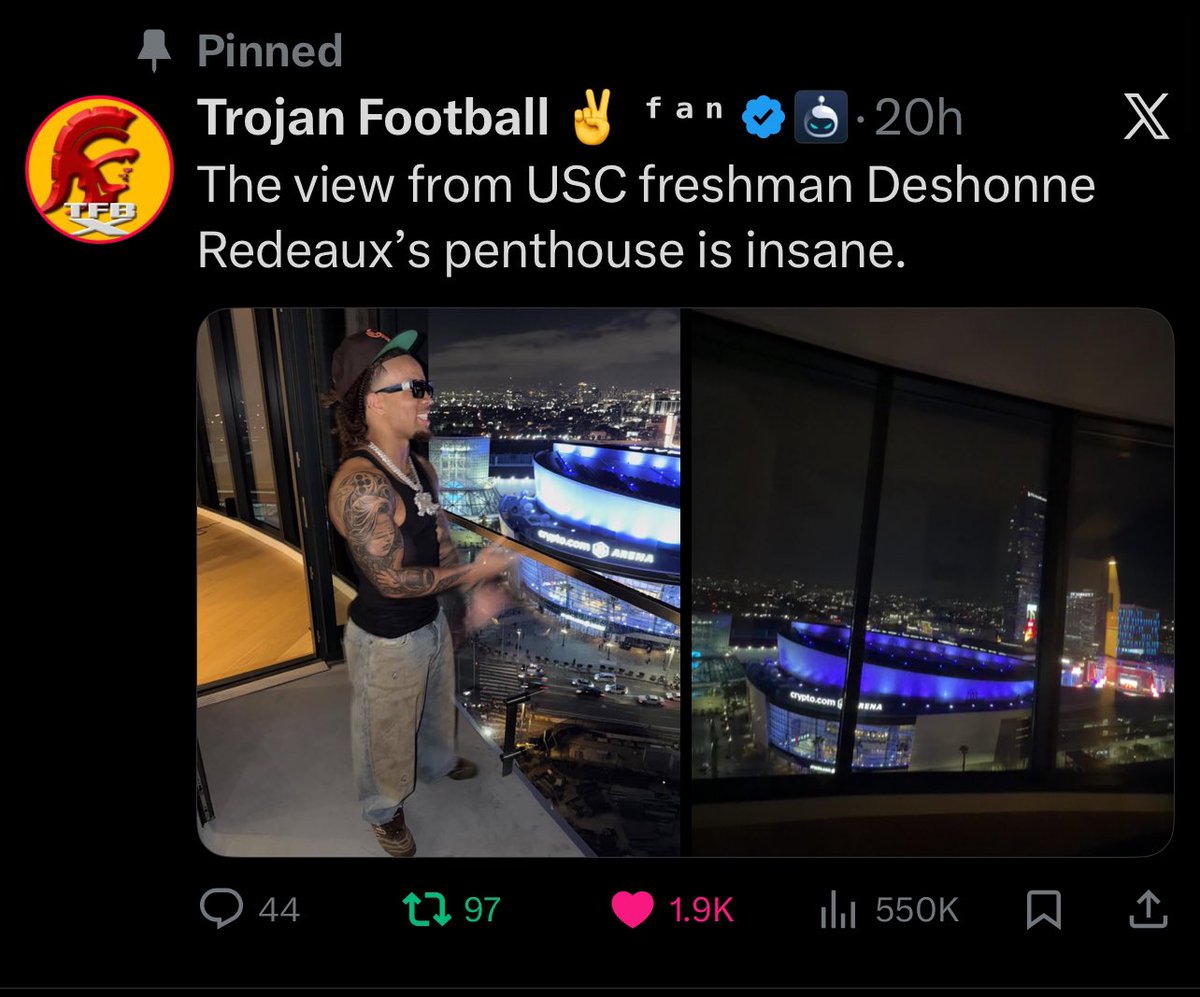 TrojanFBx's tweet image. From Caleb Williams to Deshonne Redeaux. USC putting their star athletes in penthouses. 

Only at USC ✌️