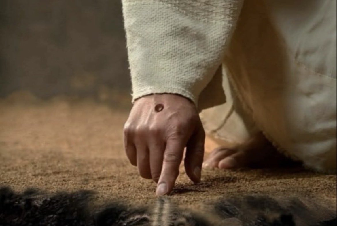 9. Porque contigo está el manantial de la vida;En tu luz veremos la luz.

10. Extiende tu misericordia a los que te conocen,Y tu justicia a los rectos de corazón.♥️ 
Salmos 36