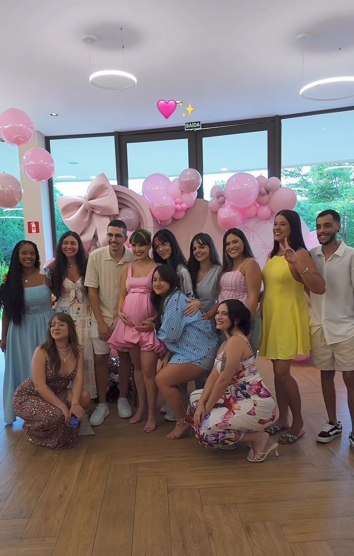 Caroll, daughter of Vifun💛❤️ tweet media