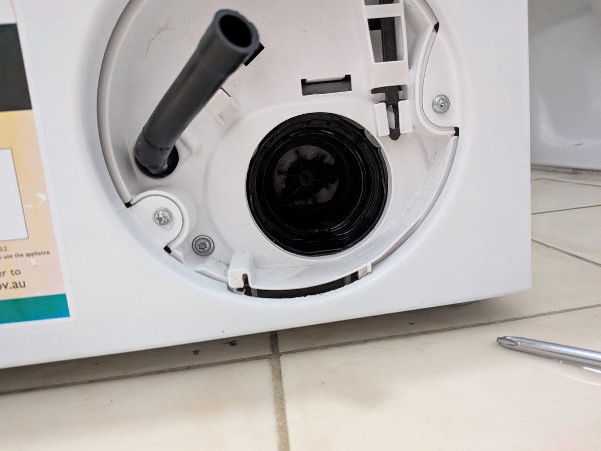 Hey <a href="/BoschGlobal/">BoschGlobal</a>  great washing machine, it tells me to clean it. But next time maybe don't put the propellor 20cm down a tunnel - make it easy to reach instead.