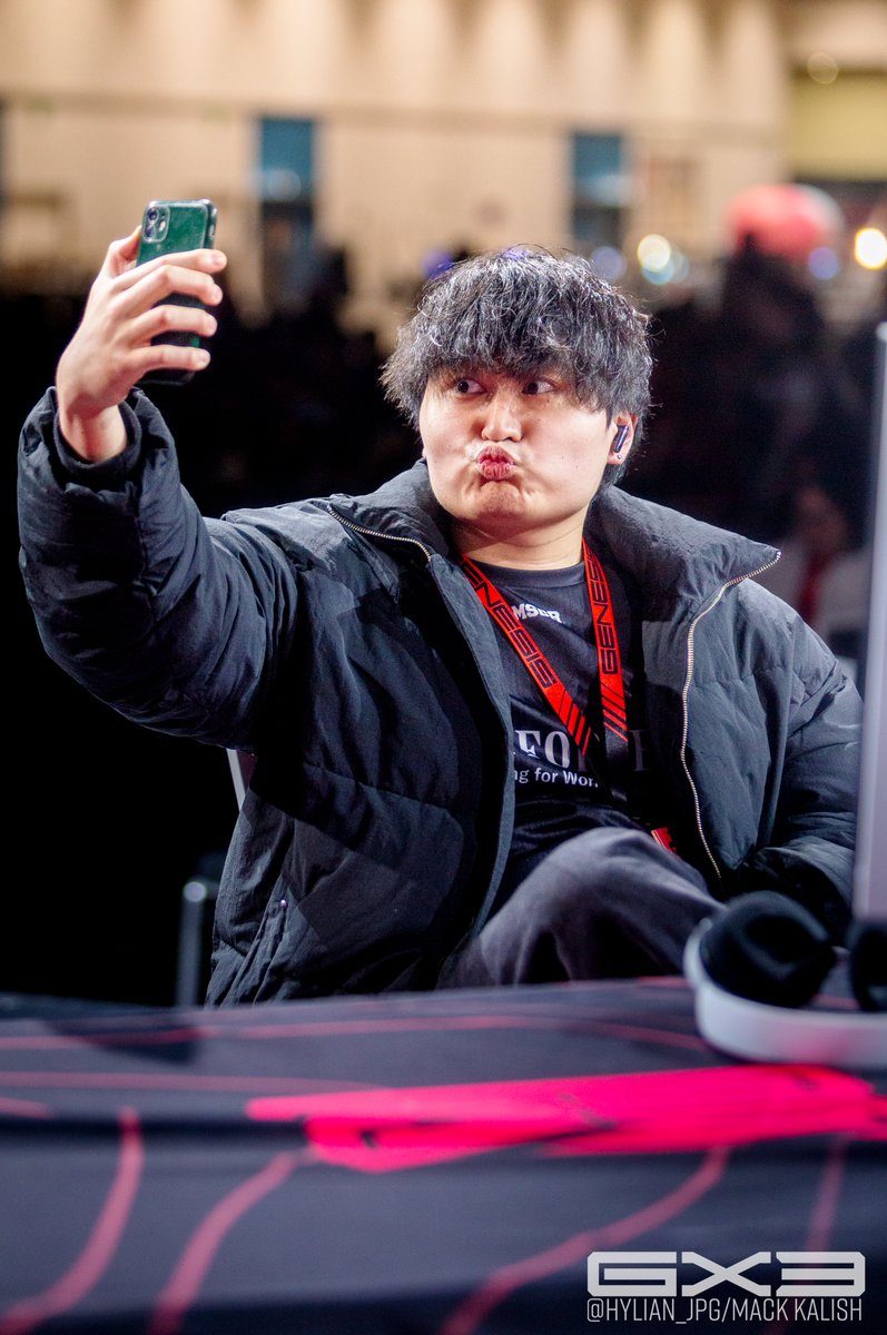 GENESIS X3 tweet media