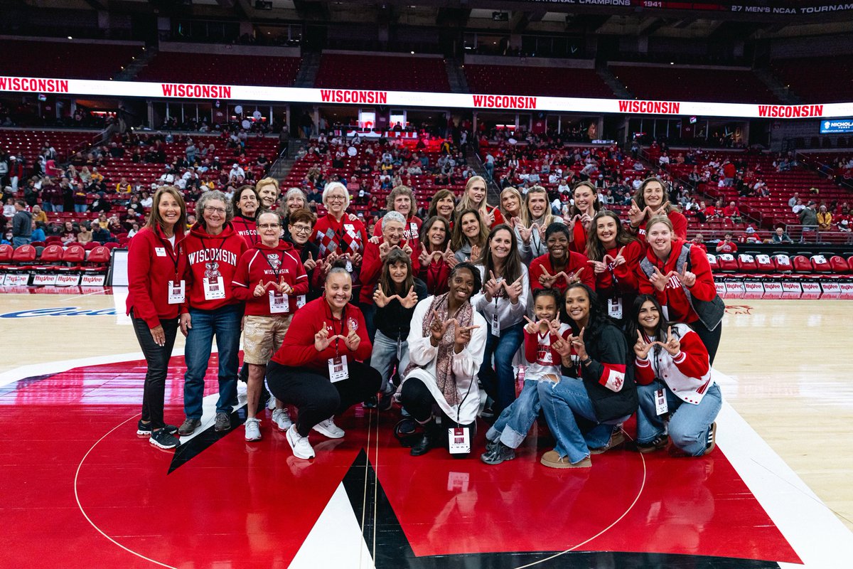Wisconsin Women’s Basketball tweet media