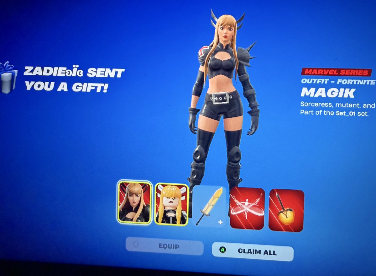 Omg thanks so much <a href="/vZadie/">.</a> for the magik bundle :3 :3 💜
#zadielegit