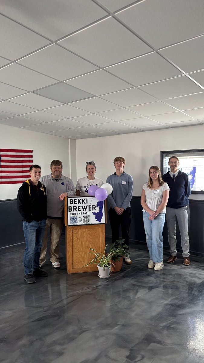 FF_Strategies's tweet image. The excitement in the room was undeniable at Bekki Brewer’s campaign kickoff for MO HD 44. A room full of neighbors, volunteers, and supporters who are ready to roll up their sleeves and build something powerful together! #teambrewer #communityfirst #HD44 #hallsvillemo