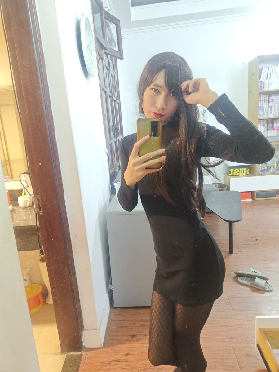 Linh tweet media