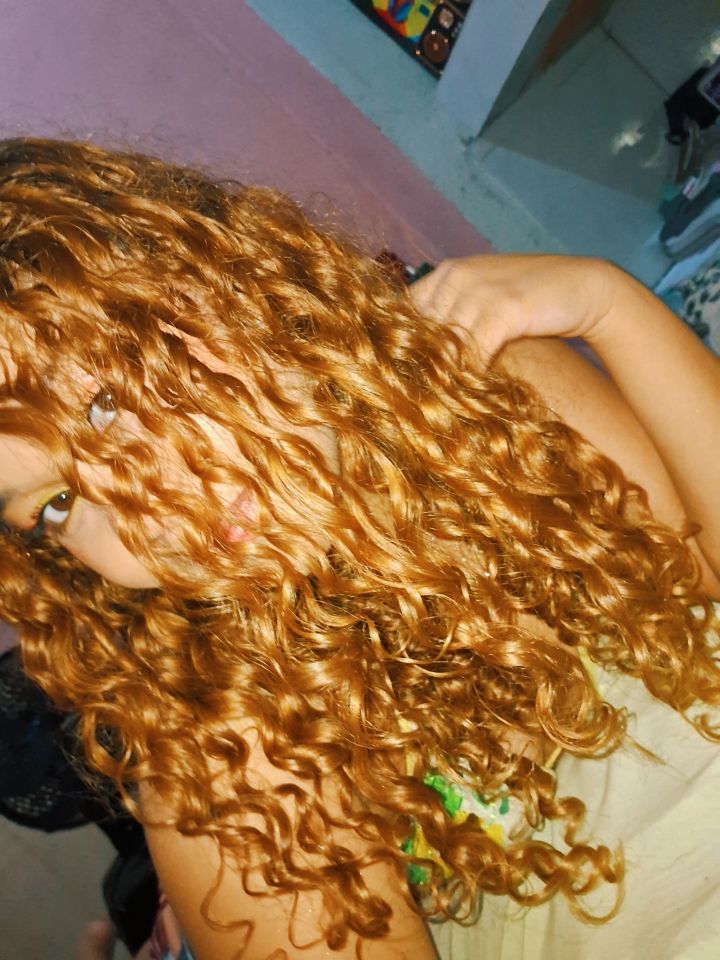 leebitmadridist's tweet photo. dia do cabelo maluco ;-; https://t.co/epWtkSlWJz