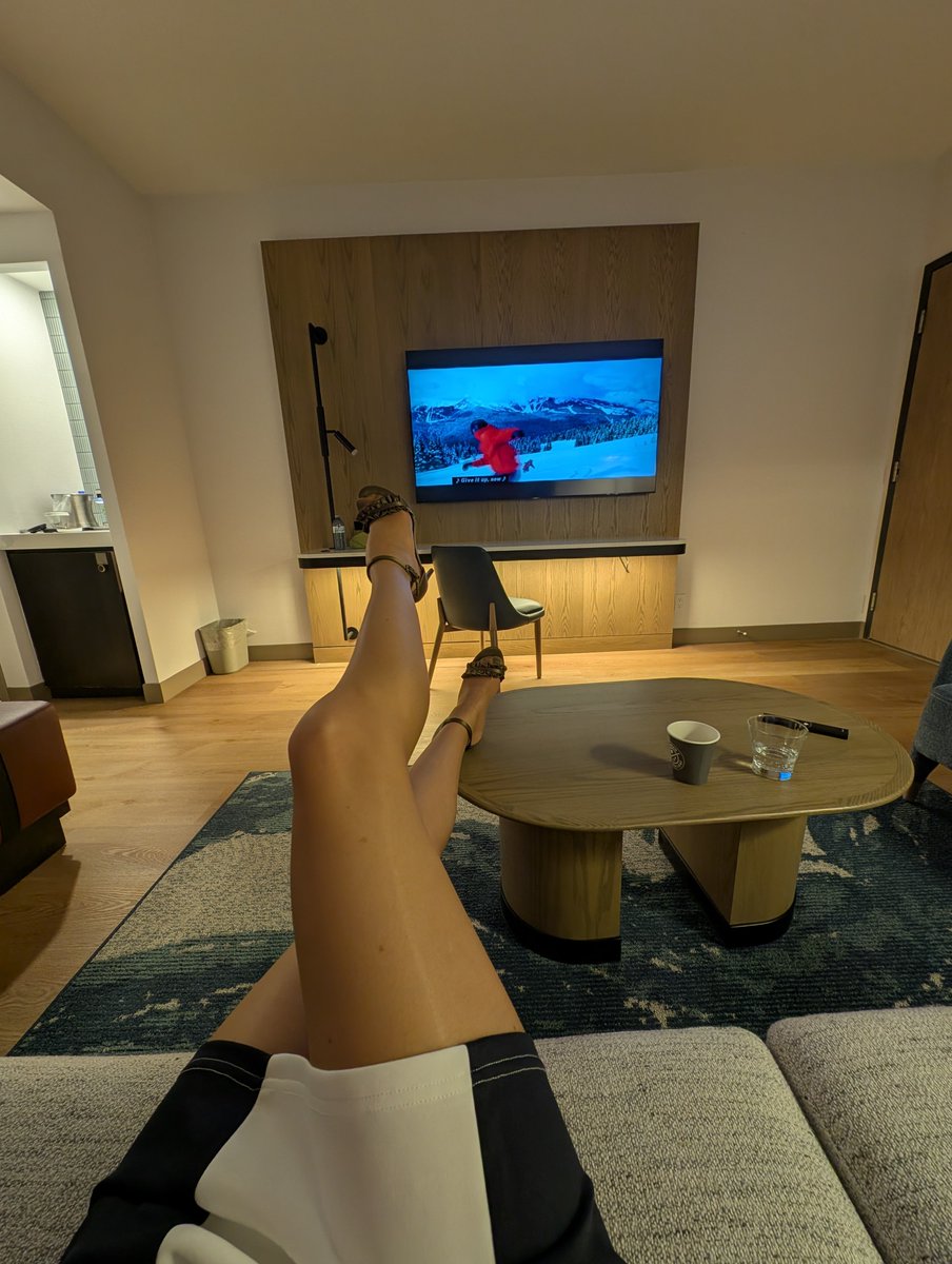 Fantasy Stockings tweet media