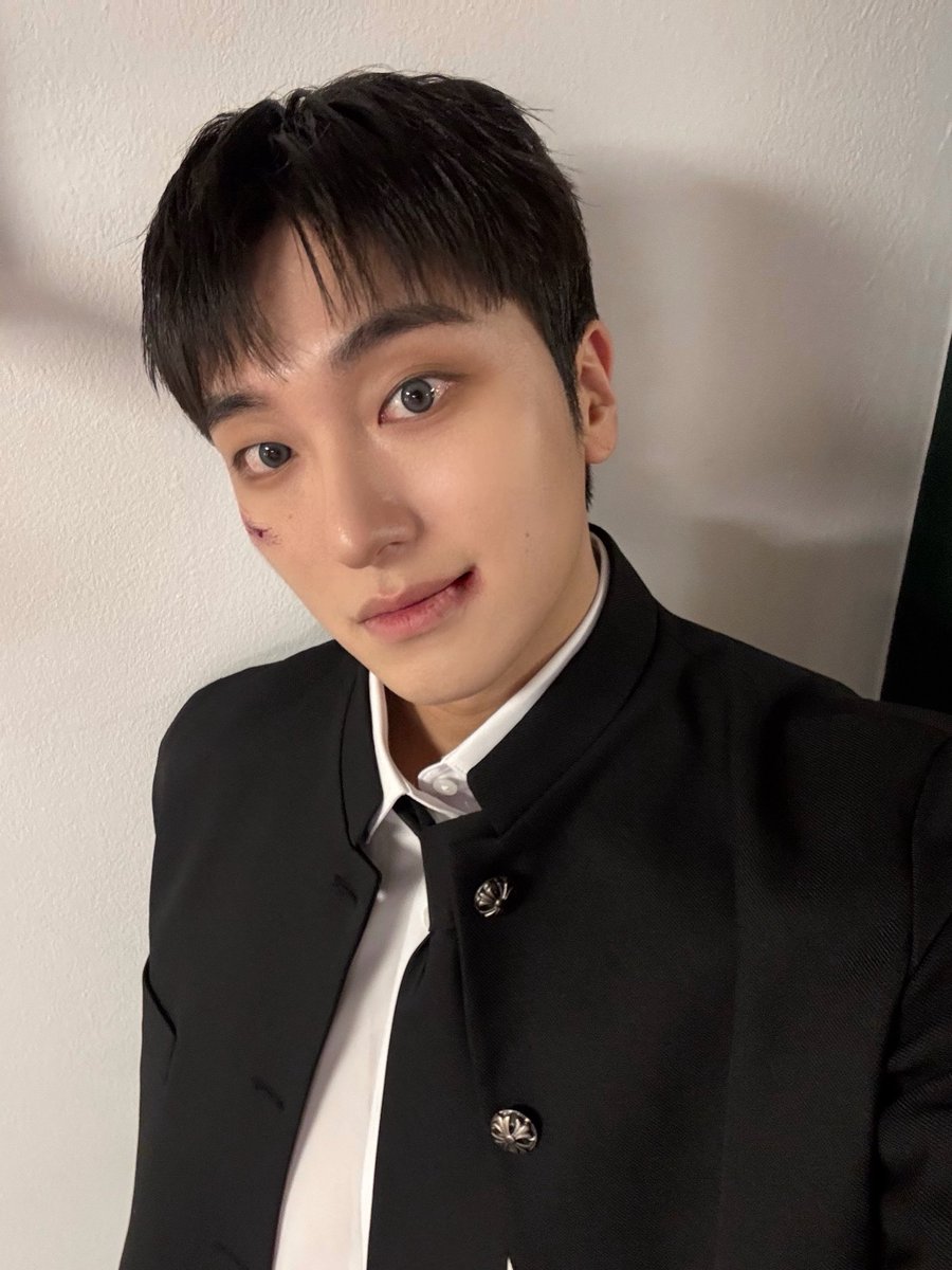 [#OX]

베를린 너무 좋았어❤️

#OMEGA_X #오메가엑스
#세빈 #SEBIN