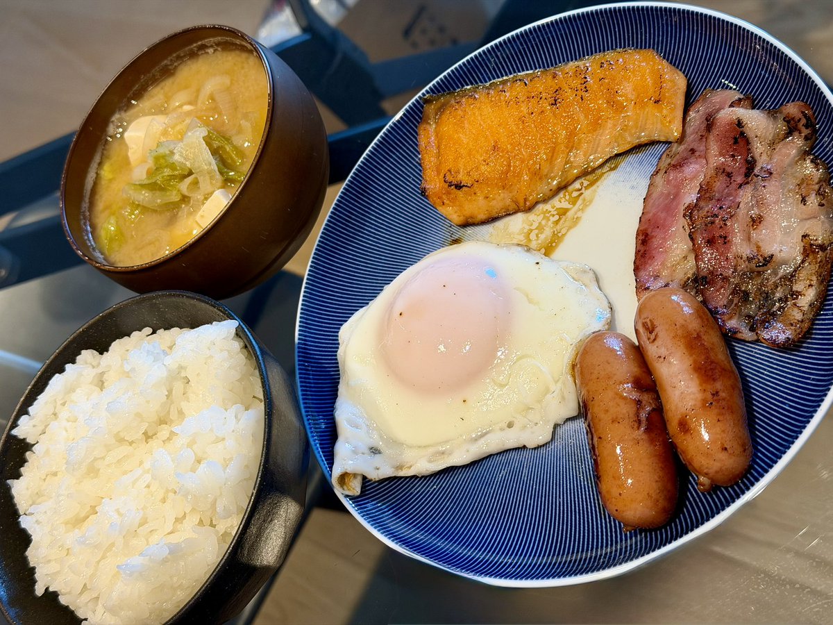 おはよう☀ いい朝だ🤤