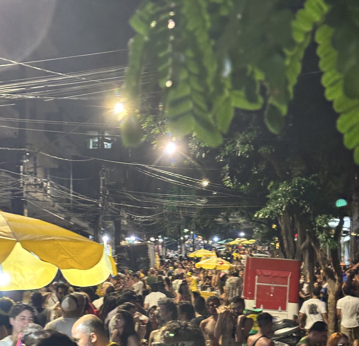 Só gente bonita kkkk