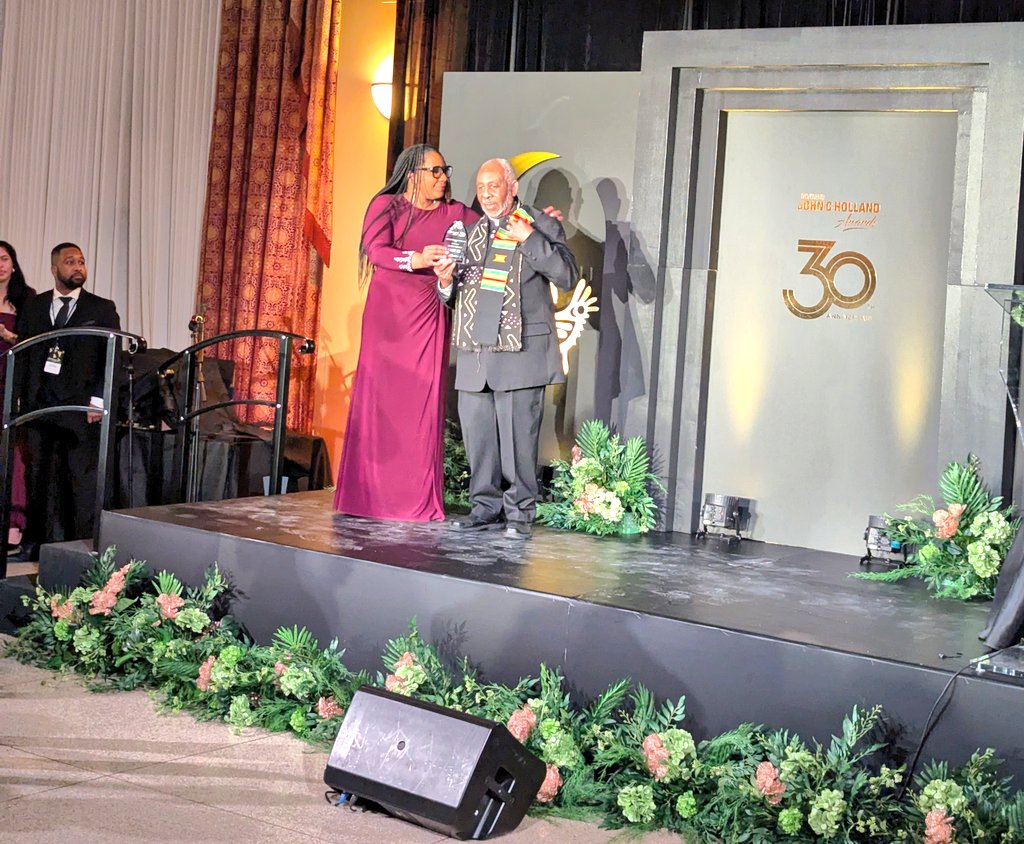 Kojo Easy Damptey tweet media