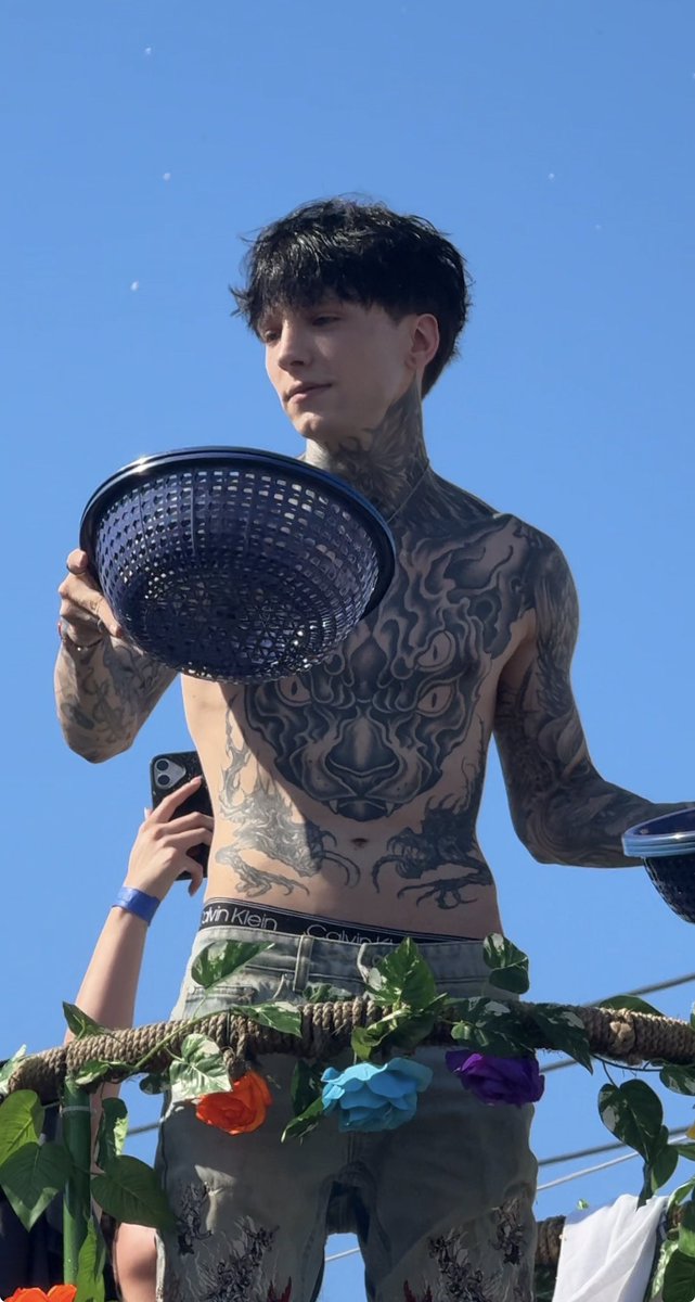 daangiex ☆ tweet media