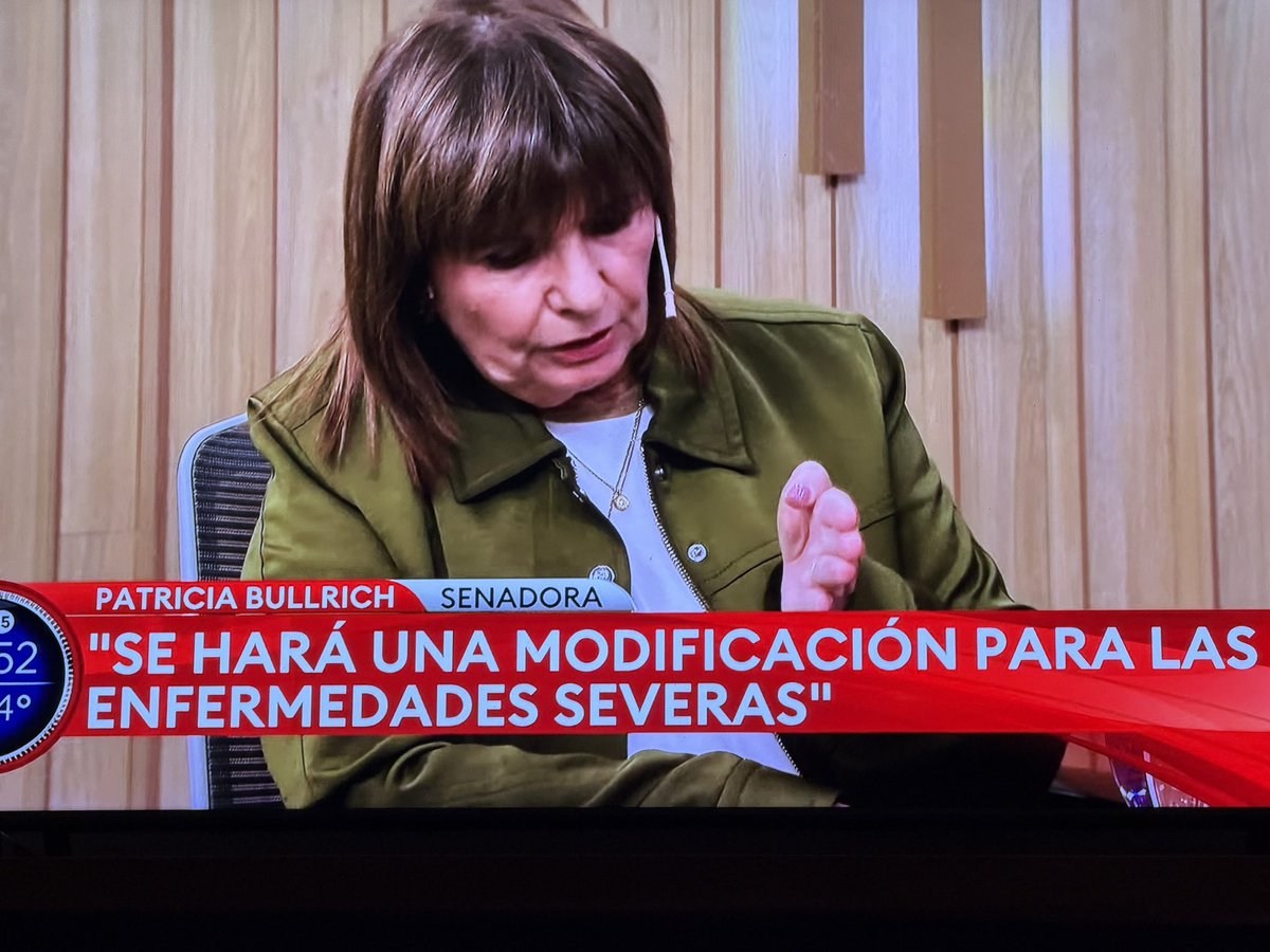 Ahora Patricia Bullrich dice que vuelven para atrás la parte de la reforma laboral que modificaba las licencias por enfermedades. Pienso:  1) que poco seria es esta reforma que ni la leyeron 2) que van a decir todos los alcahuetes que la defendieron como si estuviera mal proteger
