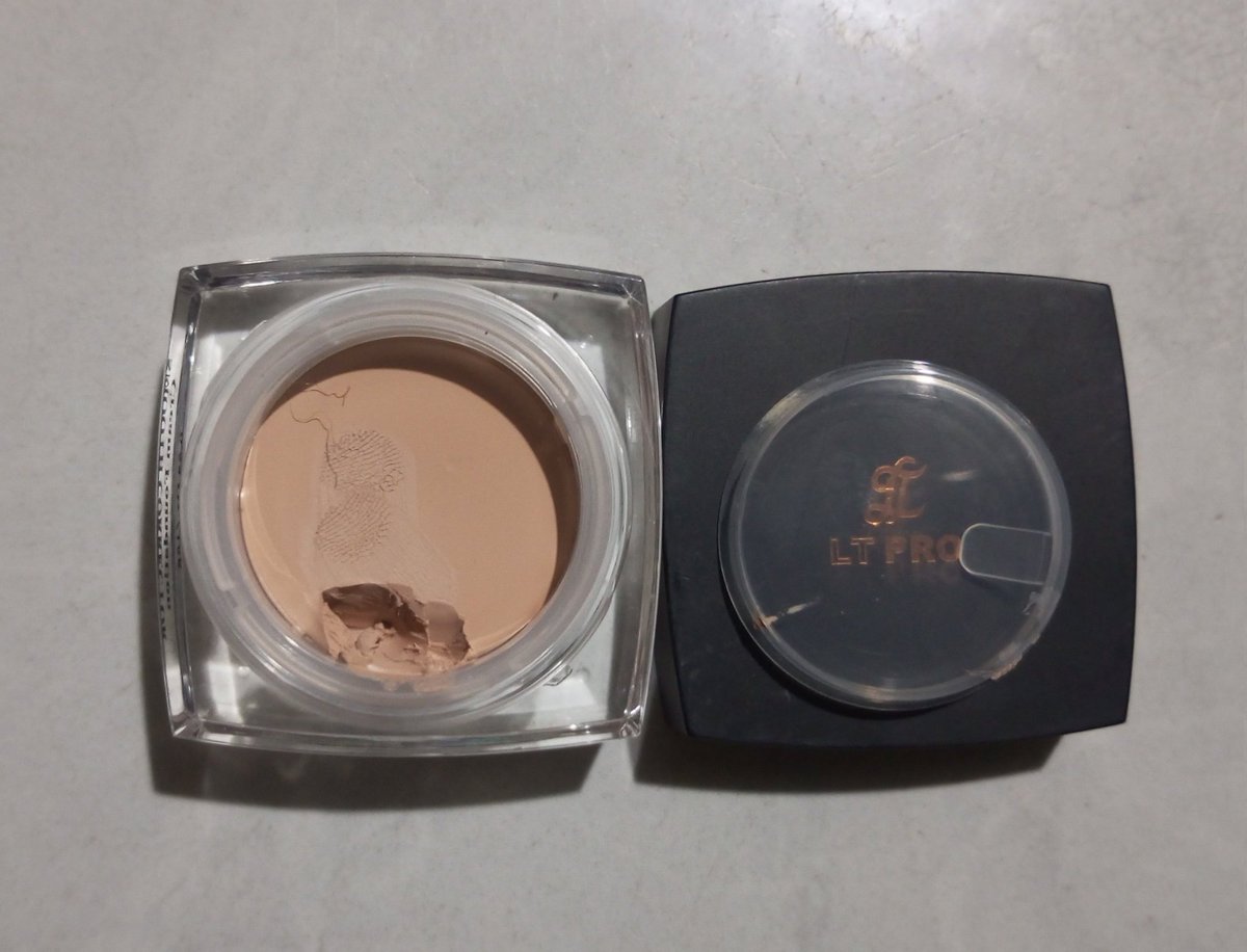 8letters tweet media