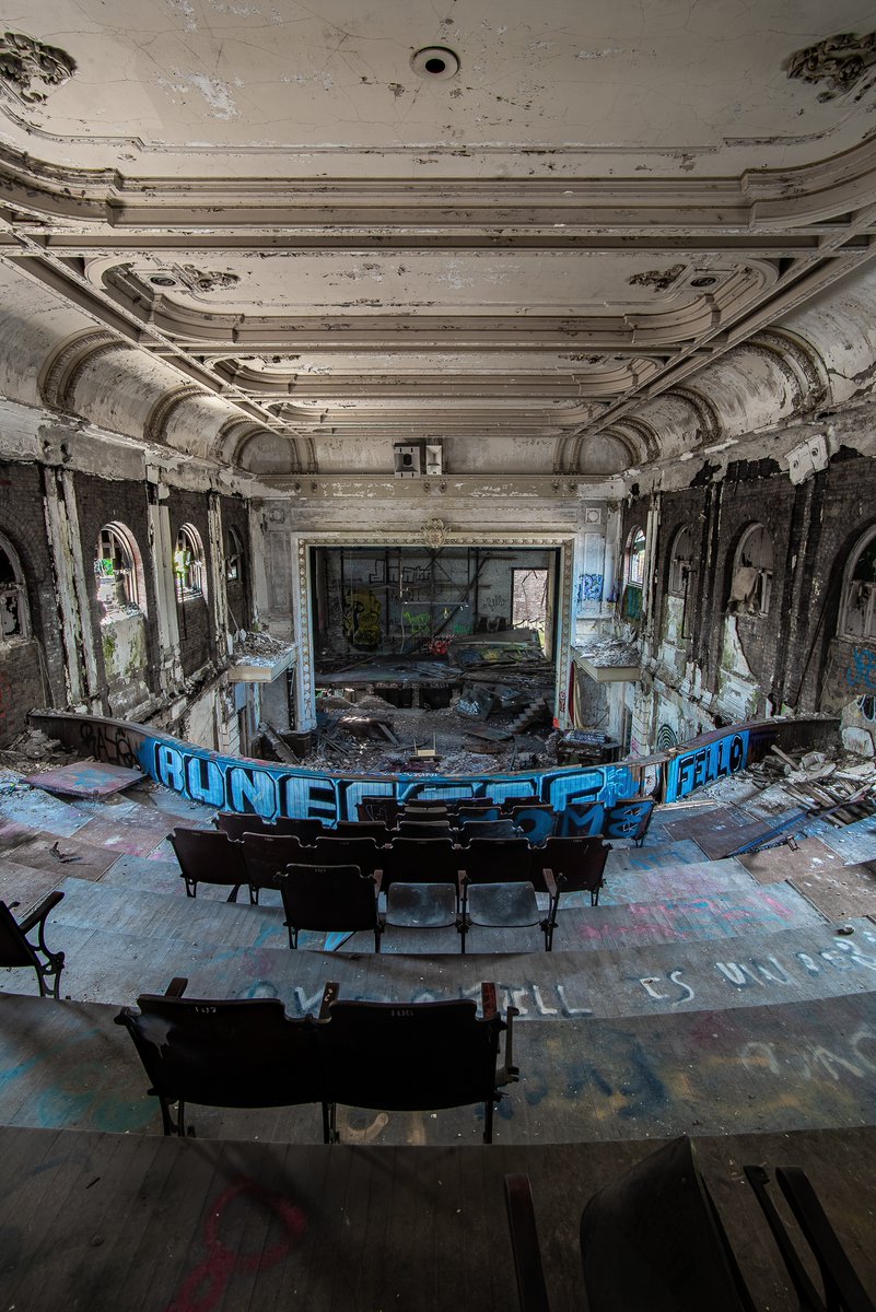 Mr. P. Explores tweet media