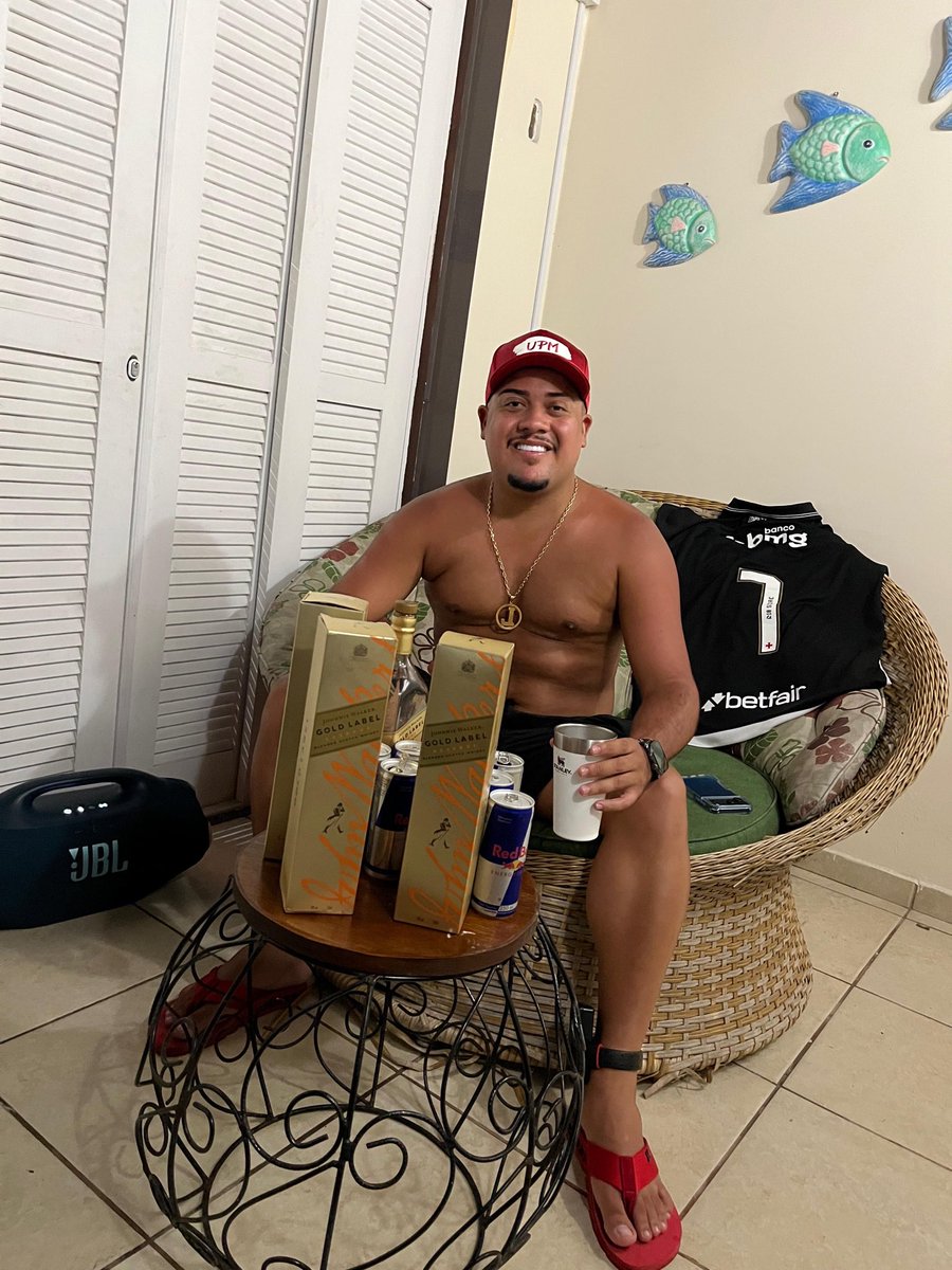 creta_71's tweet photo. Lets’ Go 🥳🥃 https://t.co/u4MXxljDvL