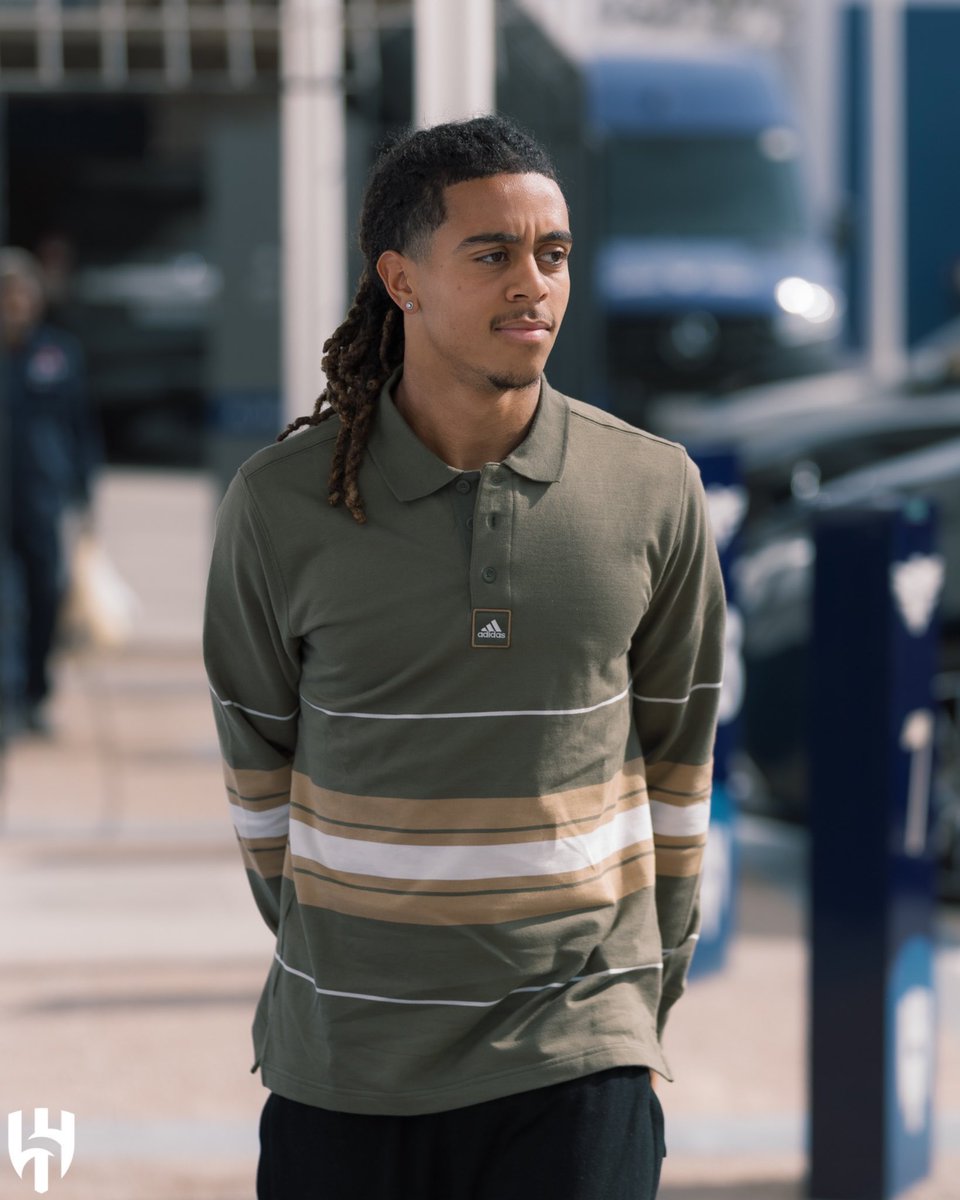 سالفة ان انزاغي دخله اخر مباراة الدقيقة 90
شوي ماهي حلوة

مستحيل كلاعب ارضى ادخل عشان اضيع وقت
اتمنى بس ياخذ فرصته الكاملة