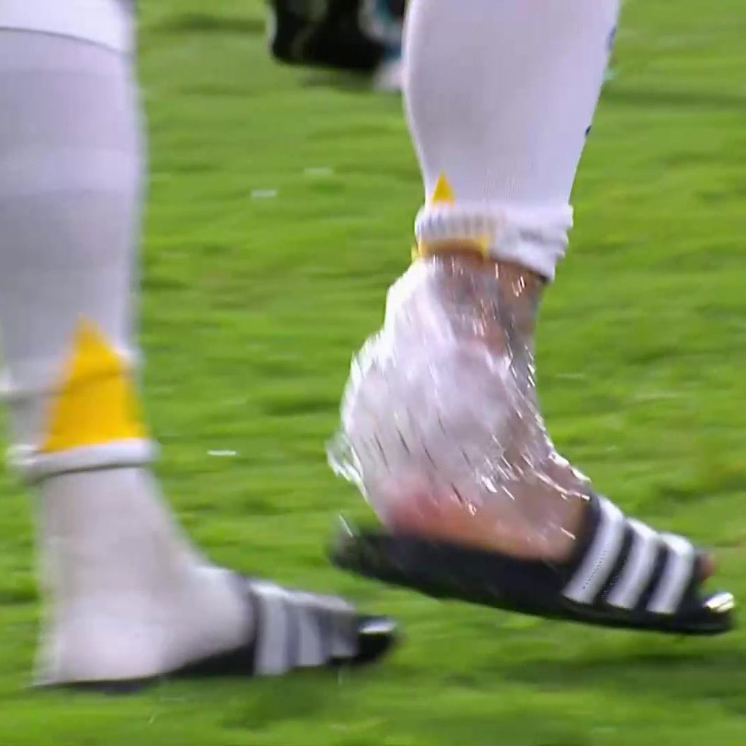 Preocupante salida de Leandro Paredes en Boca.