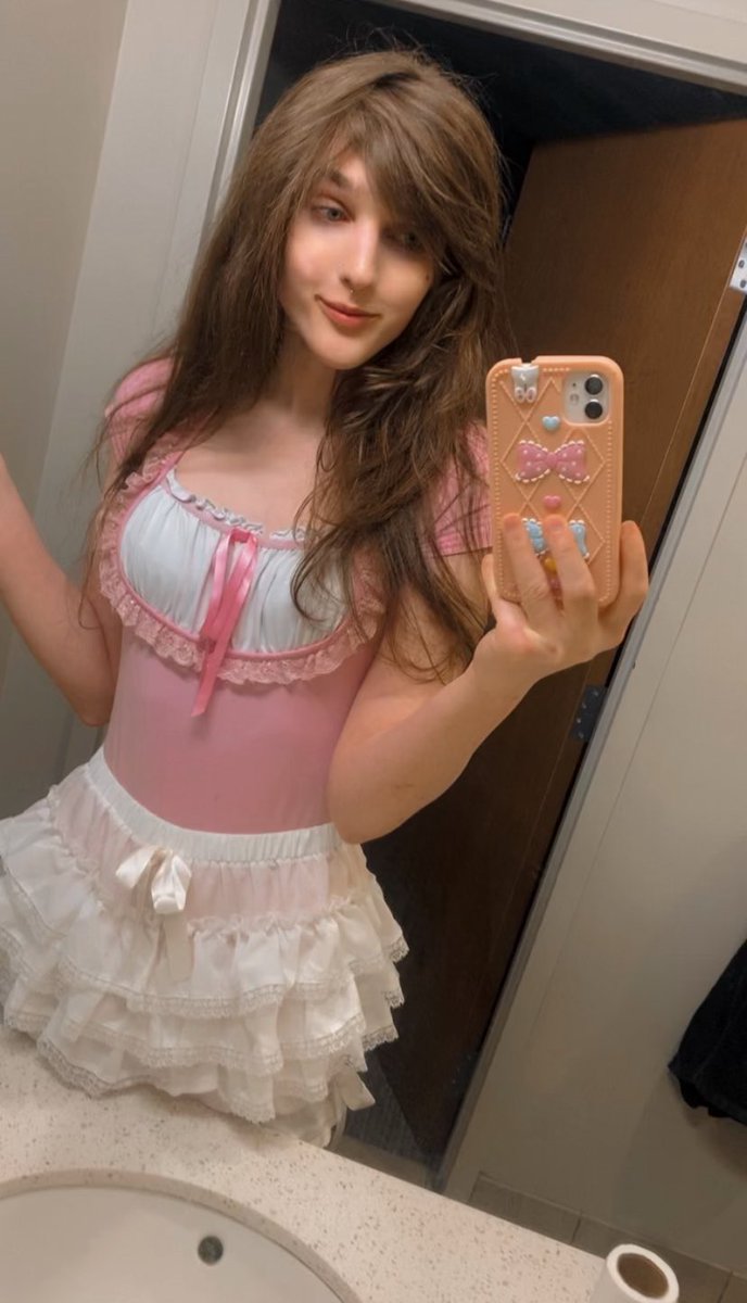 amy 🎀🐇 tweet media