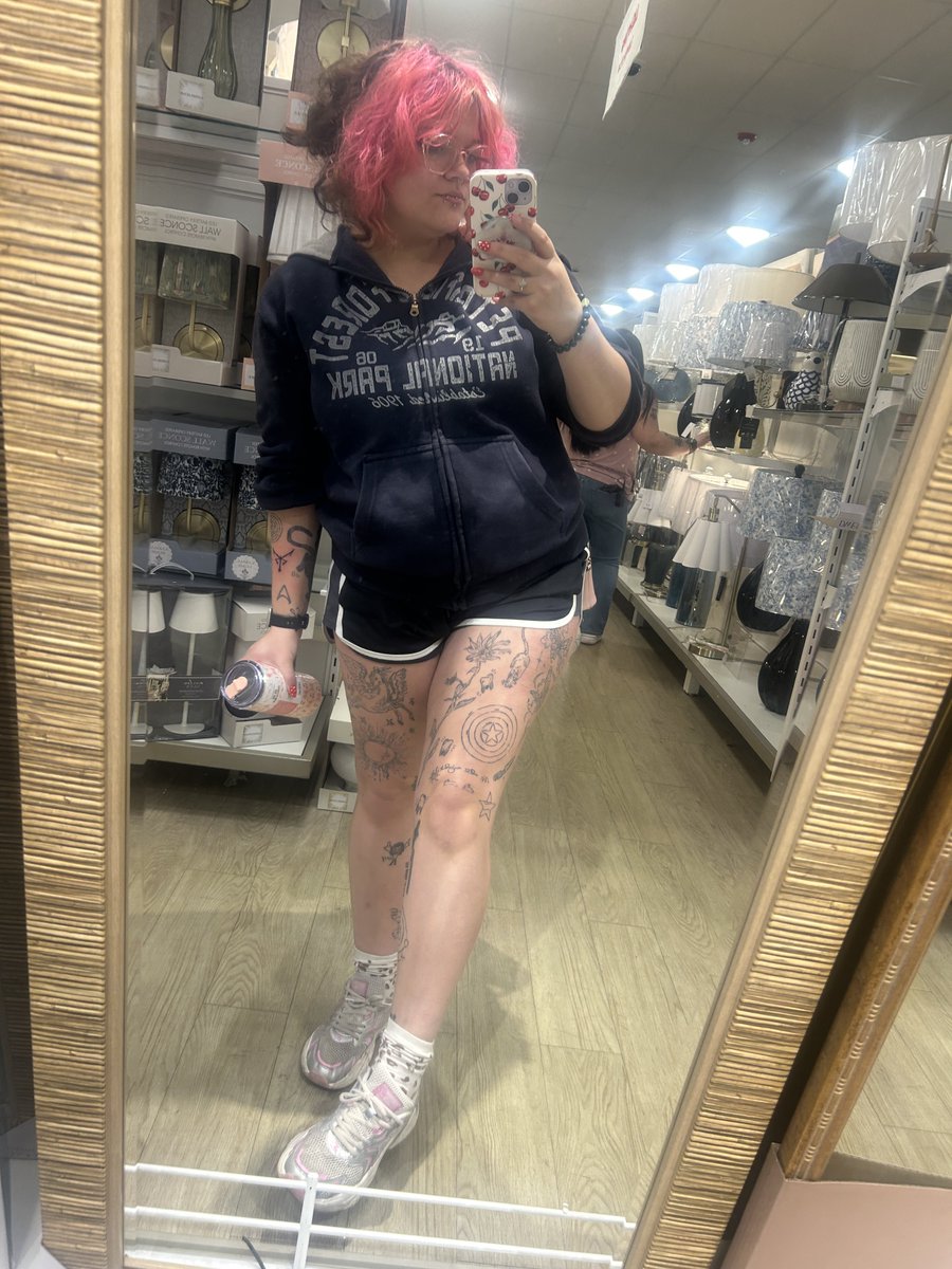 ‍ ‍ ‍ ‍📞 tweet media