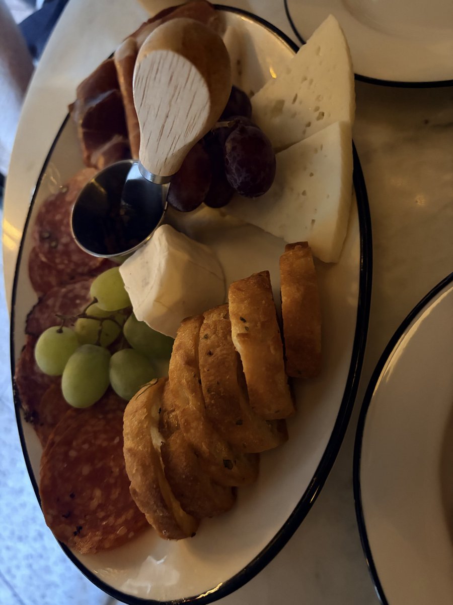 seemorekennedy's tweet photo. Also had a strawberry rhubarb danish bun, charcuterie, and french onion soup- highly recommend to anyone in Phoenix! https://t.co/oH2FbiJQ50