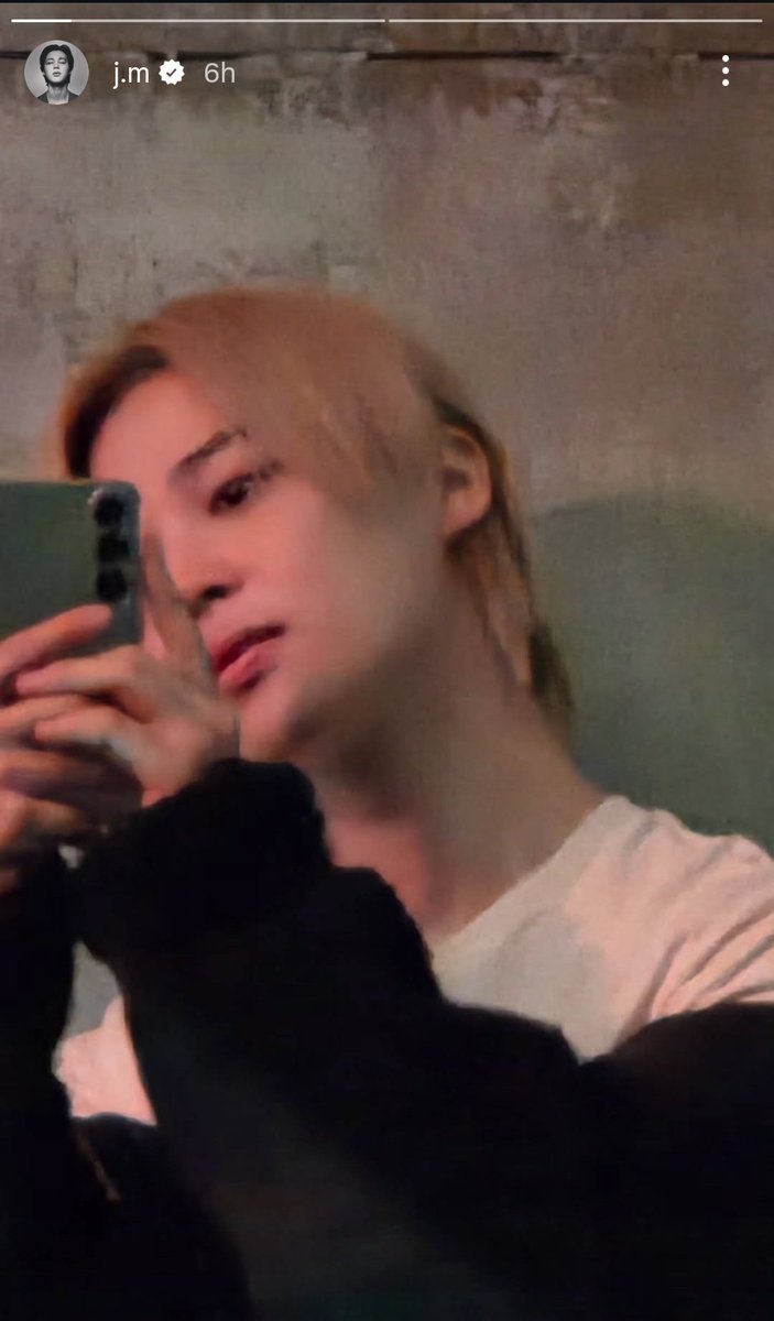 winnttaebear's tweet image. This jimin