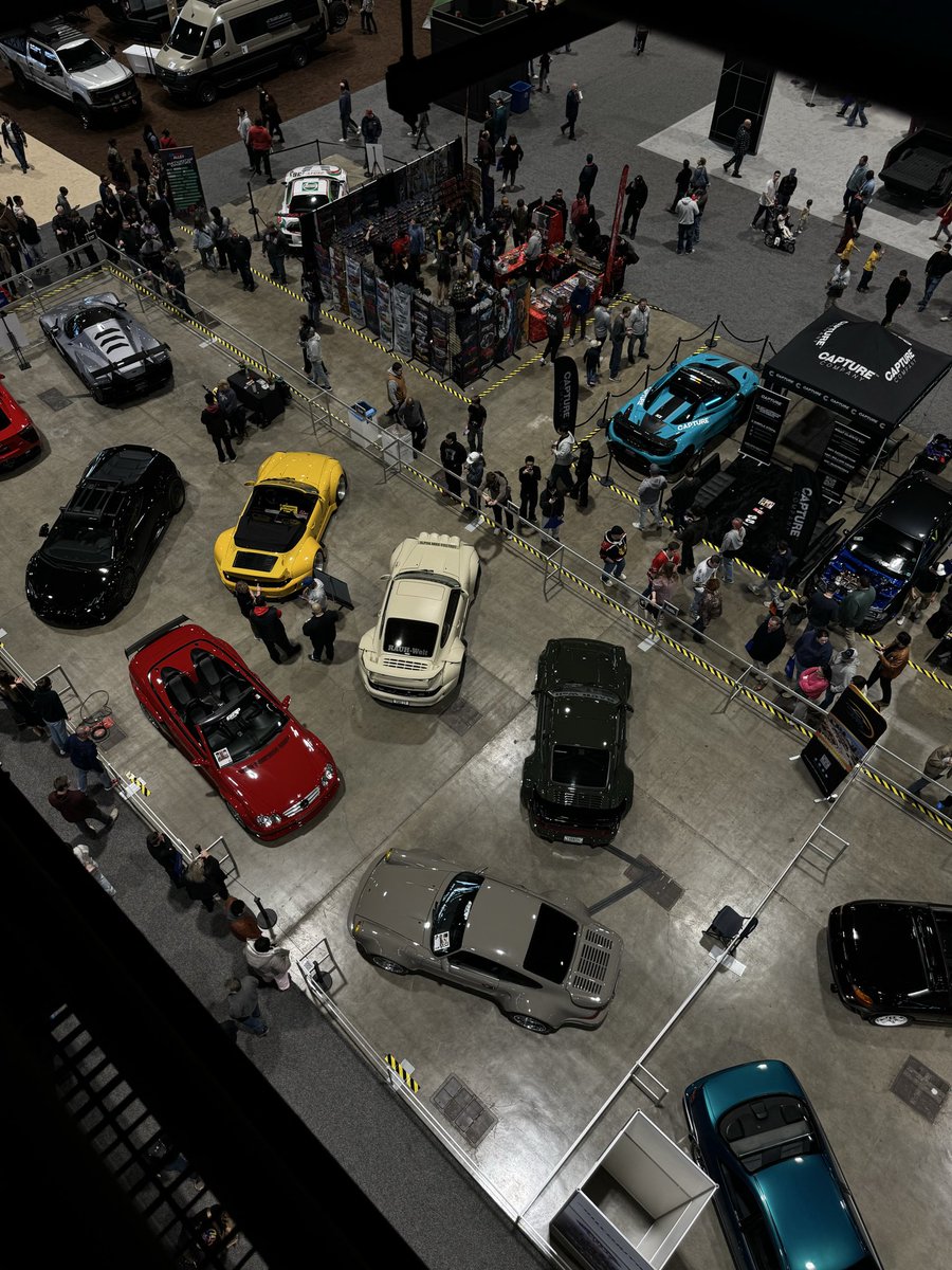 Chicago Auto Show tweet media