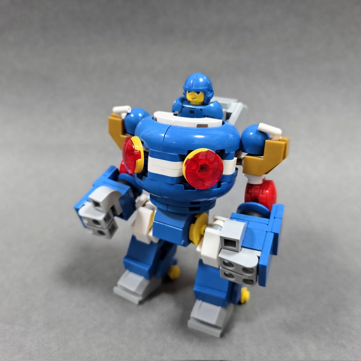 tungmanchun's tweet photo. Ride Armor
Rockman X (Mega Man X)
The last piece of my minifigure rockman series
And it is actually the first idea came to mind to start the series
#Lego #LBHK #Legendbricks #rockman #megaman #afol #legoafol #legocreation #moc #legomoc #game #Le9 https://t.co/cYA8acBAj9