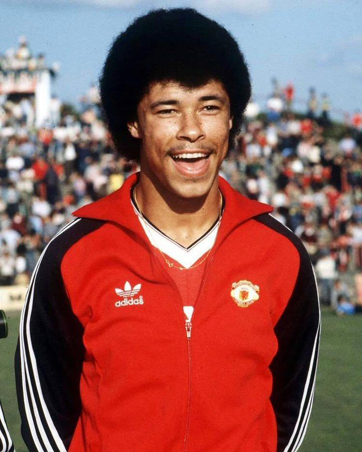 The Extreme Football Enthusiast tweet media