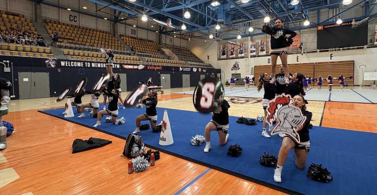 Emma Aveytia tweet media