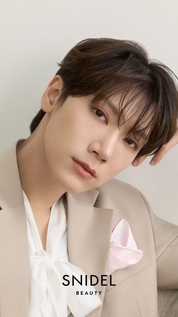 NCT_OFFICIAL_JP's tweet image. TEN×SNIDEL BEAUTY コラボレーション第2弾が本日2月16日から発売スタート💜

詳細はこちら🐈‍⬛
x.gd/gXz4W

#SNIDELBEAUTY×TEN
#SNIDELBEAUTY
#スナイデルビューティ