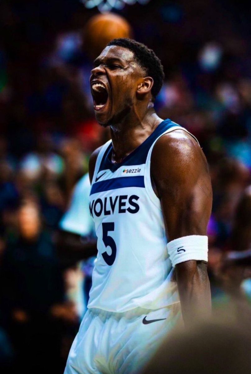 Wolves Lead tweet media