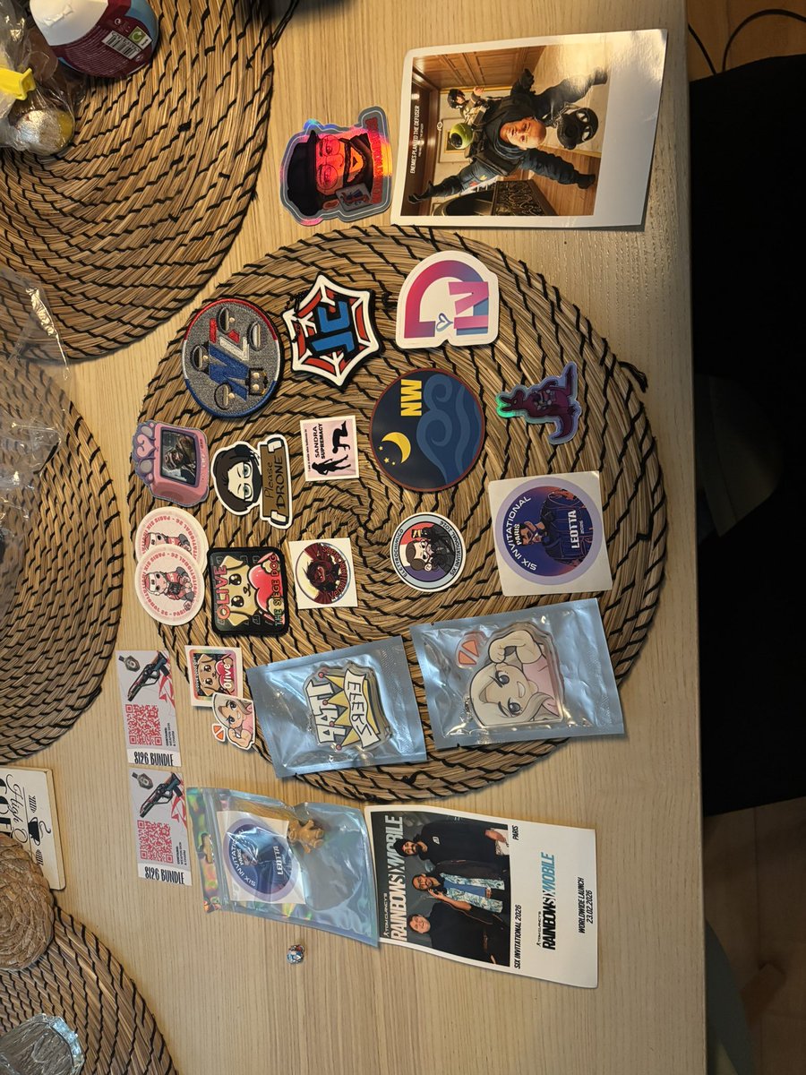 AmgunsPC's tweet image. The merch collection, thanks to everyone for creating so much amazing stuff. 

If I have missed you please let me know.