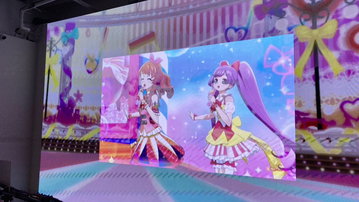 aaaaaa202010's tweet image. 昨日はプリパラ・アイカツ・ゾンサガ他でテキーラ(ジンジャエール)ありがとうございました！
僕がペンライト振りたいだけのセトリでしたが皆と盛り上がれてめっちゃ楽しかったです✨