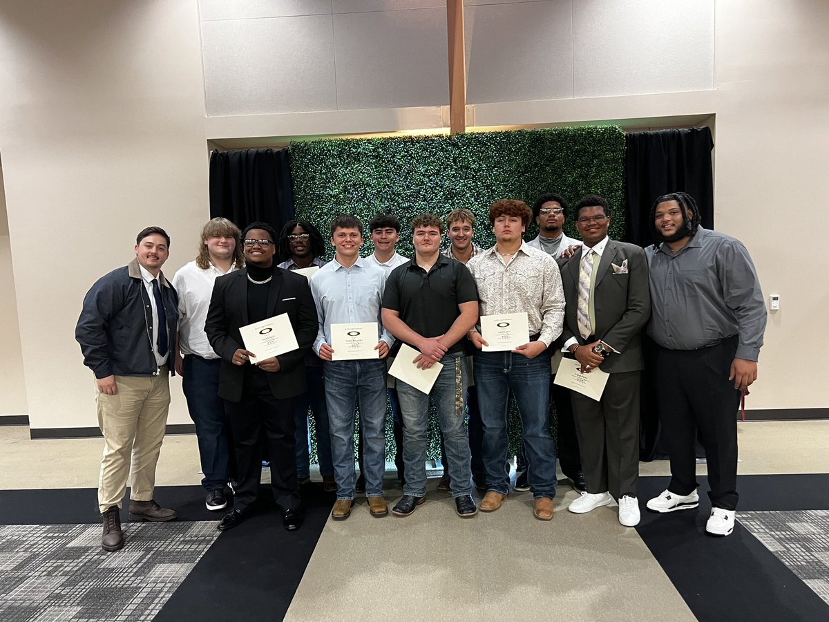 Klein Oak High School Football tweet media