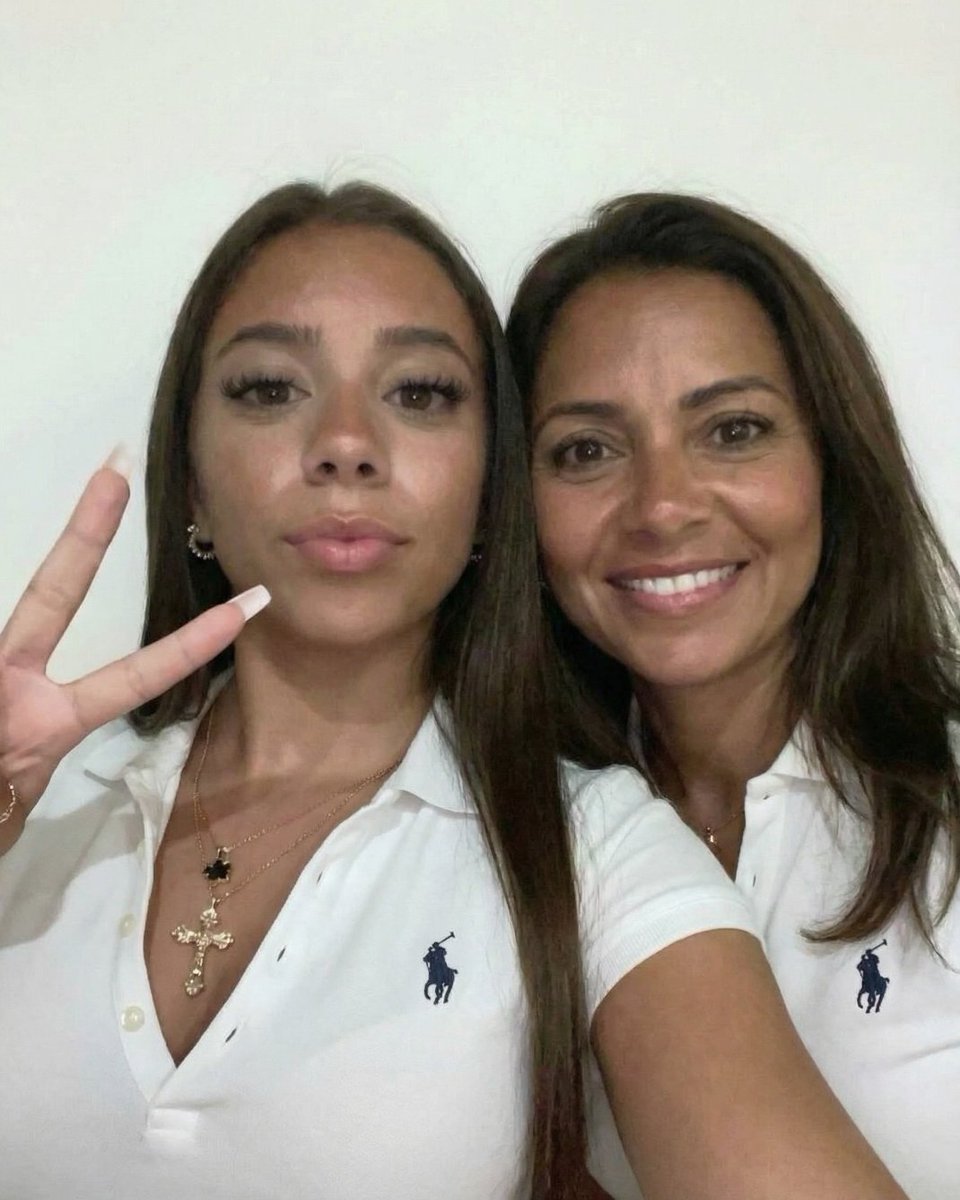 𝑬𝒗𝒂✦ tweet media