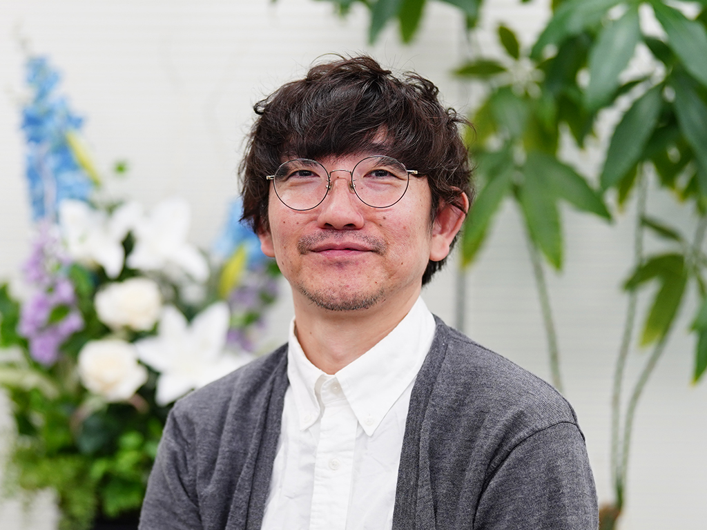 【訃報】弊社クリエイティブディレクター SHUTARO 逝去のお知らせ

去る2026年2月10日(火)早朝、弊社クリエイティブディレクター SHUTARO（享年52歳）が、約1年半にわたる癌との闘病の末、永眠いたしました。