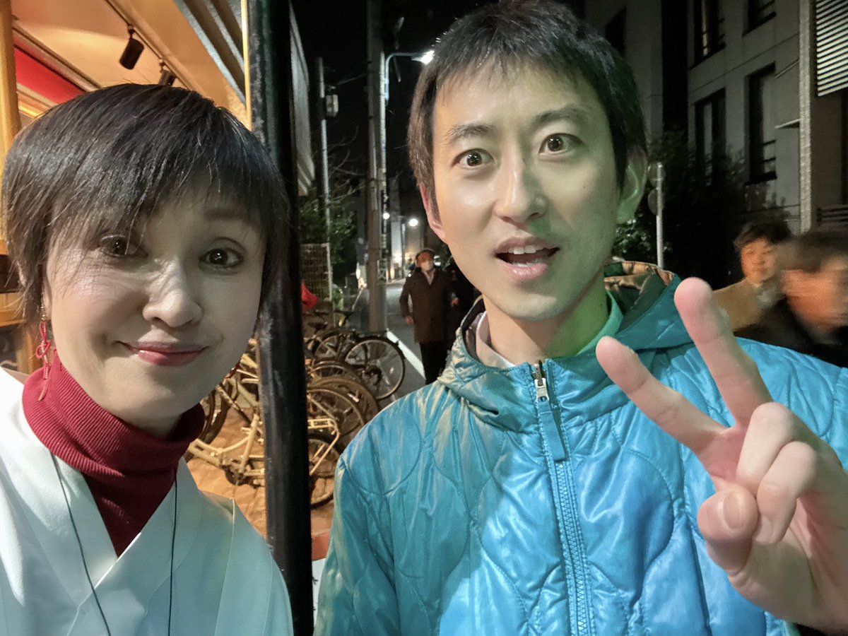 モーク阿佐ヶ谷さまで、『ヘブンズベル』を鑑賞しました。個性的なキャストによるスリリングなストーリーに、とても魅了されました。スリリングな中にも所々にコミカルな部分があり、緊張感と笑いの両方を感じれたとても貴重な時間でした。#東京都 #杉並区 #モーク阿佐ヶ谷 #阿佐ヶ谷 #ヘブンズベル