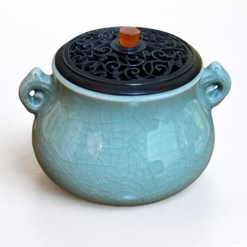 買取実績：板谷波山「青磁渦耳香炉」】 板谷波山（いたやはざん）は