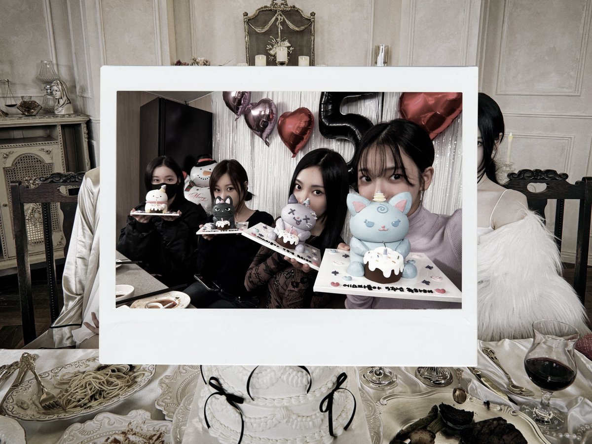 ❋ tweet media