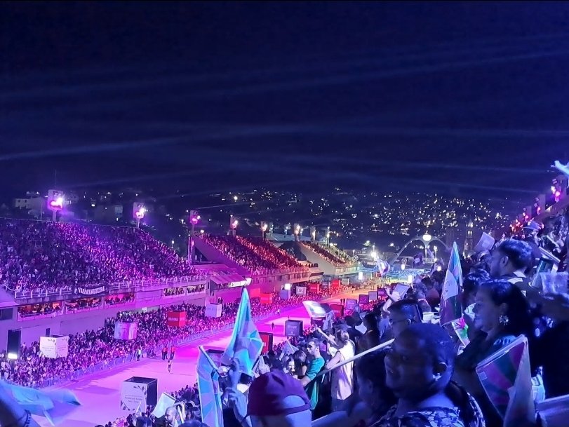 E vamos que é Carnaval!
🎉🎉🎉🇧🇷🎉🎉🎉