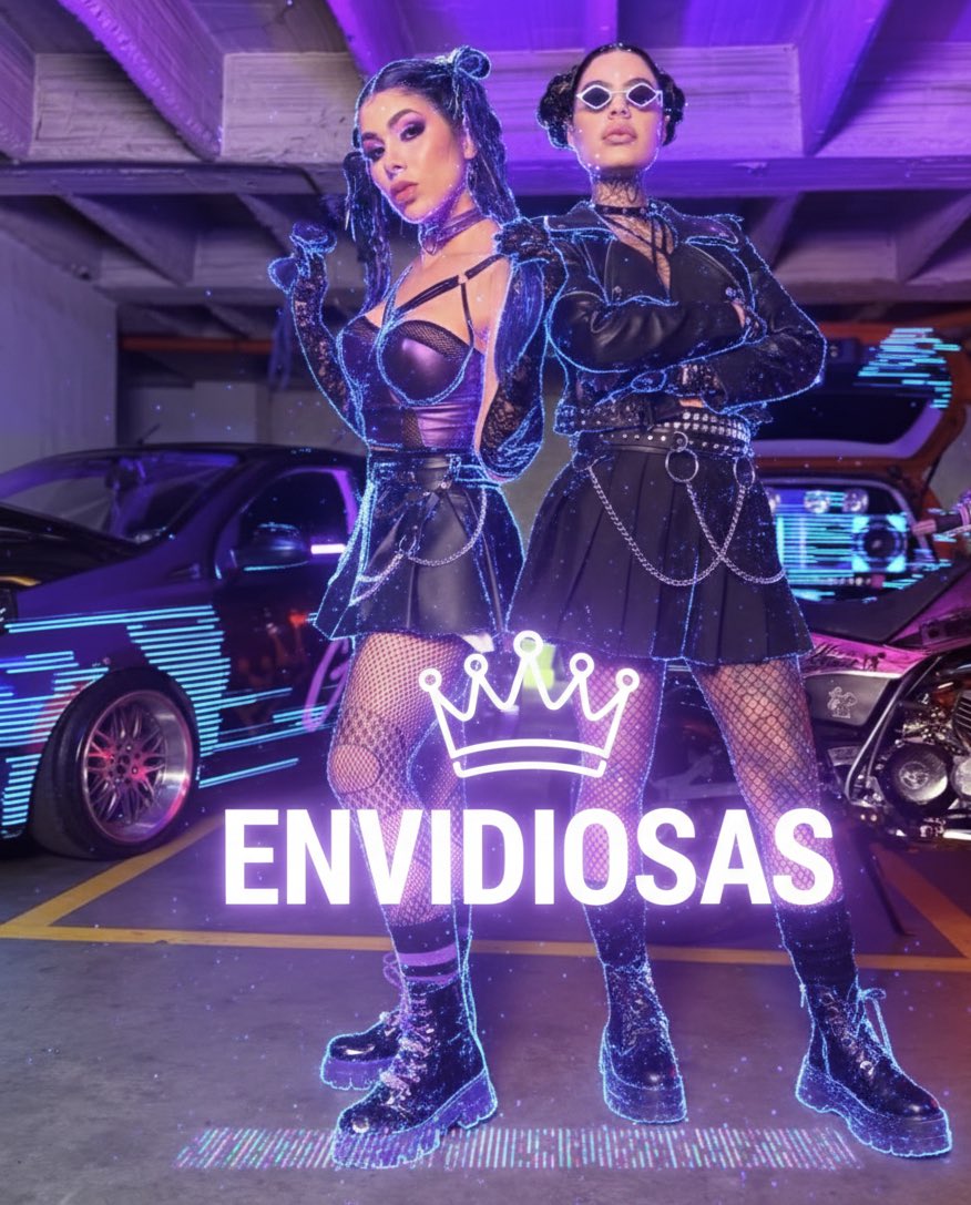 27Otis's tweet photo. Reynas Melissa y Alexa🖤🔥👏 https://t.co/u0ATqlFJIH