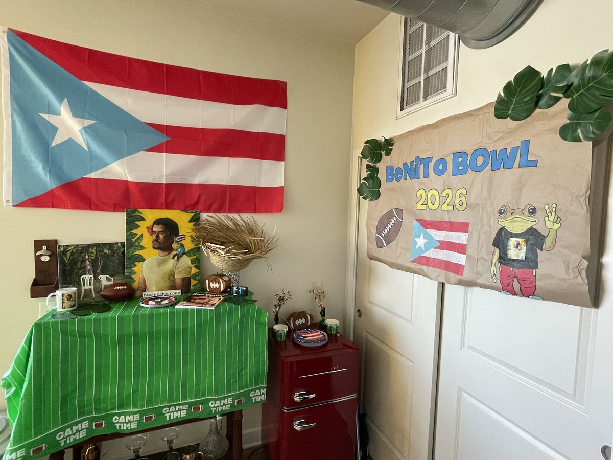 Miss Ray tweet media